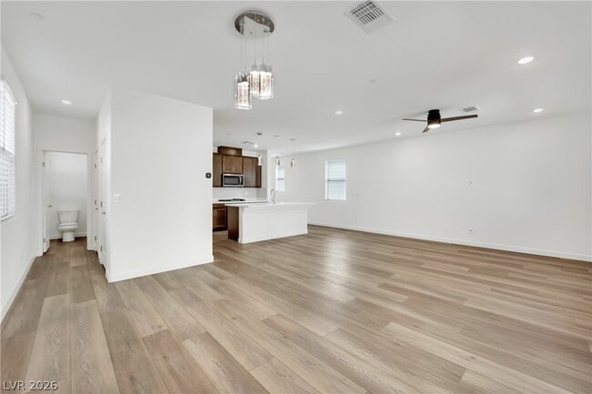 Building Photo - 1515 Pacific Baza St