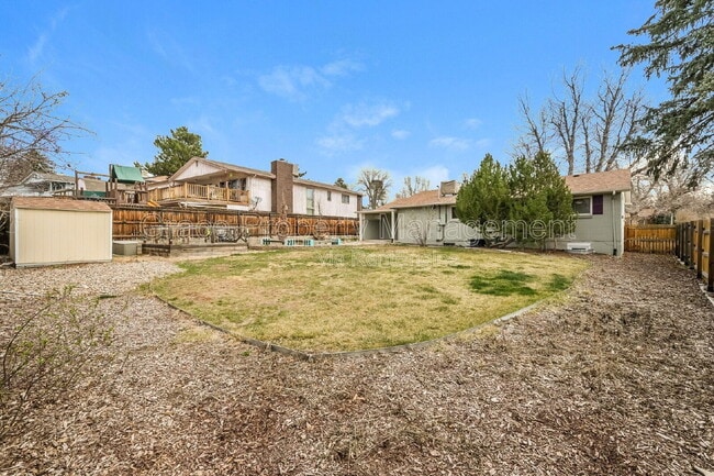 Building Photo - 2871 S Golden Way