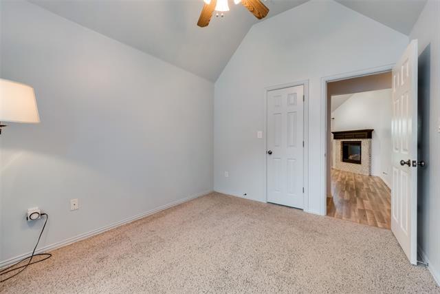 Building Photo - 106 S 3rd Ave