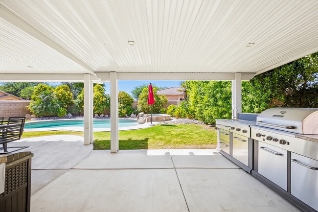 Building Photo - 79309 Paseo Del Rey