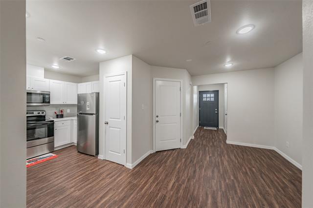 Building Photo - 6217 Wilhitte Drive