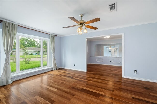 Building Photo - 5450 Birdwood Rd