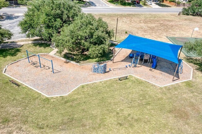 Building Photo - 2308 John Tee Dr