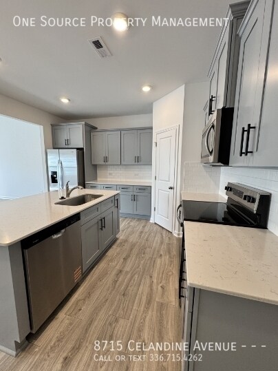 Building Photo - 8715 Celandine Ave