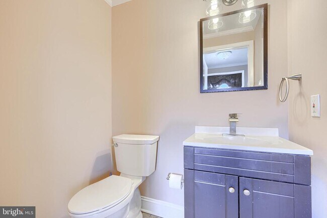 Building Photo - 12321 Boncrest Dr