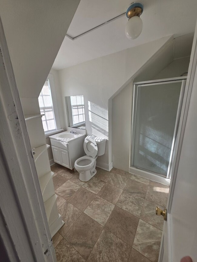 Building Photo - 310 S. Srping Street