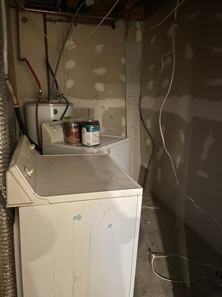 Building Photo - 2130 S 9500 W