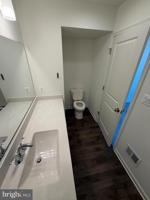 Building Photo - 2609 Grey Wolf Ln