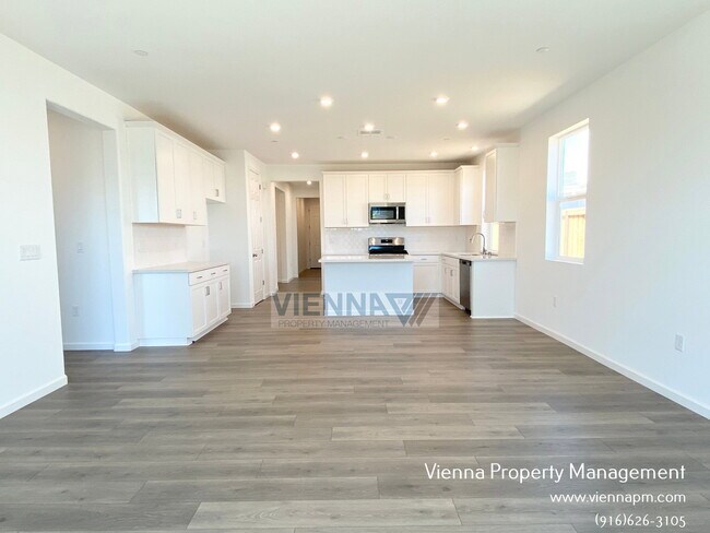 Building Photo - 1072 Solace River Wy
