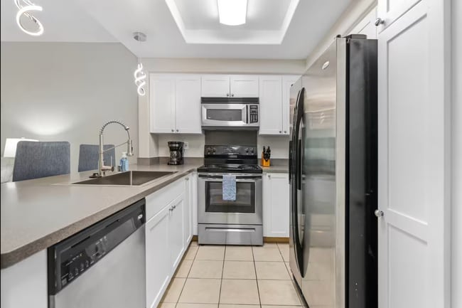 Building Photo - 92-1502 Aliinui Drive