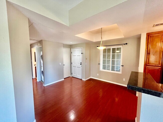 Building Photo - Spacious Remodeled Condo at River Colony C...
