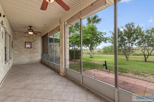 Building Photo - 42 Torrey Pines Dr