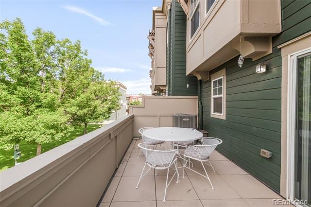 Building Photo - 9369 Longs Peak Dr