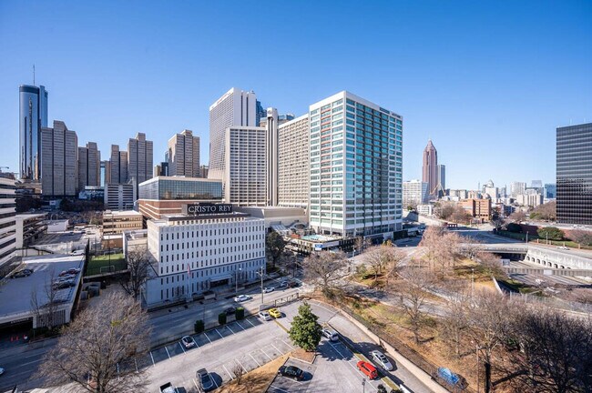 Building Photo - 215 Piedmont Ave NE