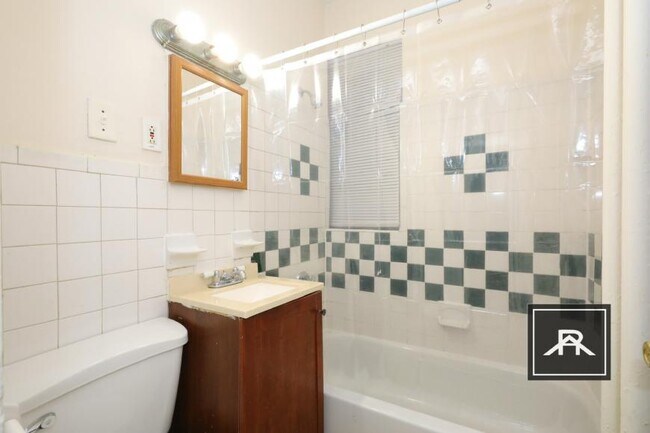 Building Photo - 2 bedroom in Allston MA 02134