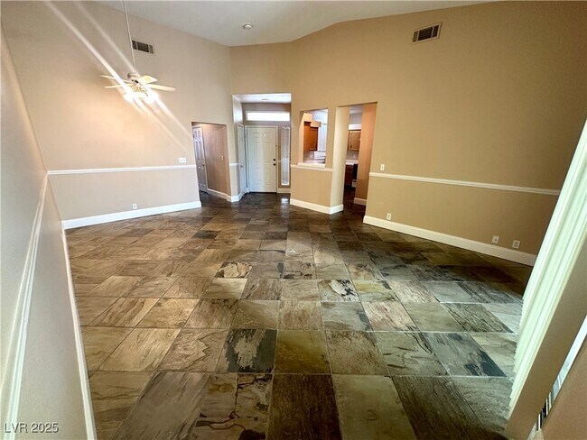Building Photo - 5155 Tropicana Ave