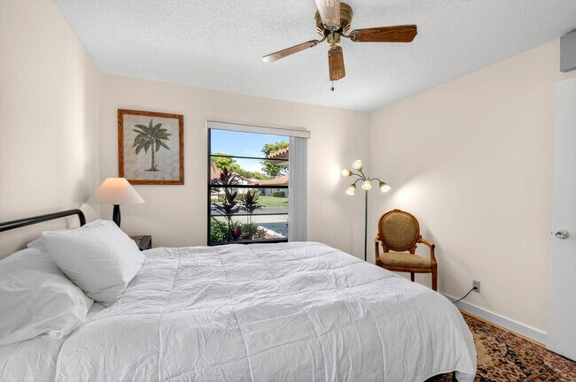 Building Photo - 10938 Roebelini Palm Ct