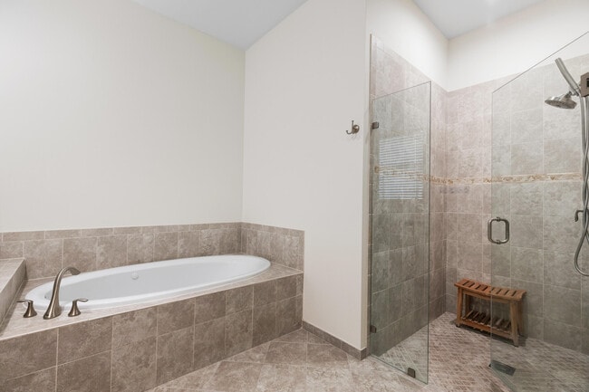Building Photo - 9131 Cattail Run