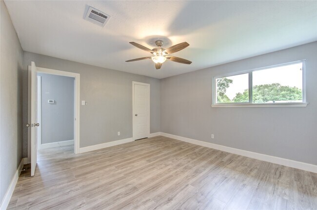 Building Photo - 12215 Monticeto Ln