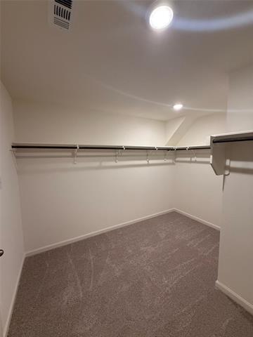 Building Photo - 2114 Mdw Pk Dr