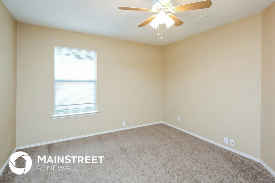 Building Photo - 1804 Little Deer Ln
