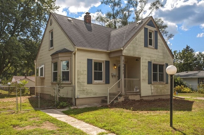 Building Photo - 25433 McDonald St