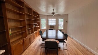 Building Photo - 5859 Hobart St