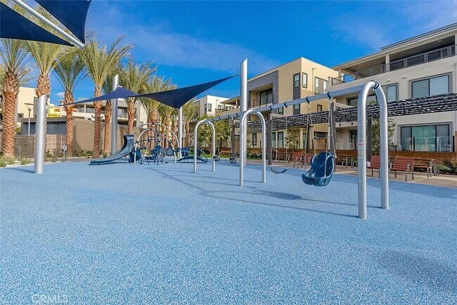 Building Photo - Luxury Condo Living in Central Park West – The Belvedere, Irvine