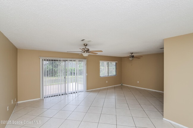 Building Photo - 157 Englar Dr