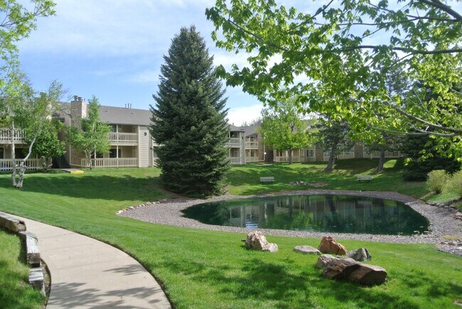 Building Photo - 1 Bedroom 1 Bath in Woodside Village