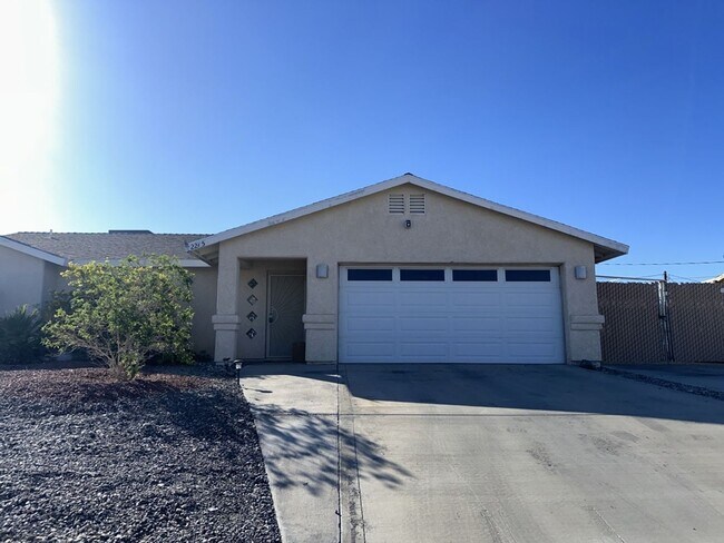 Primary Photo - Unfurnished Pool Home