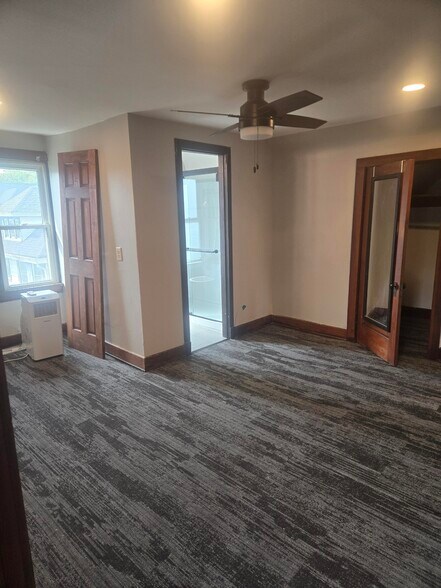bedroom #2 - 2221 Hudson Ave