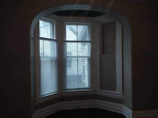 Building Photo - 437 W Walnut St