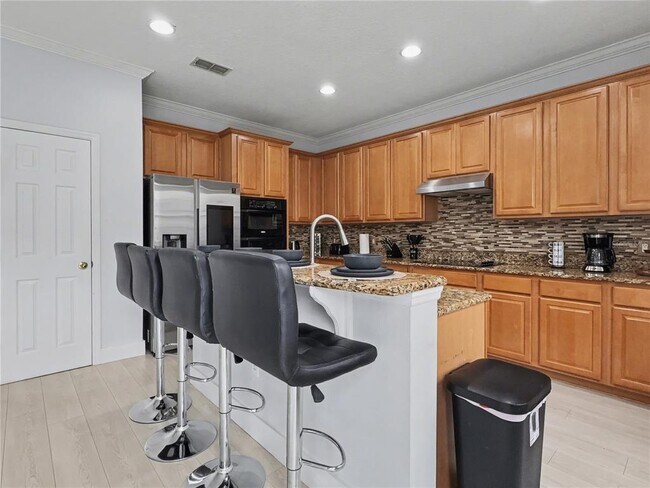 Building Photo - 157 San Carlo Rd