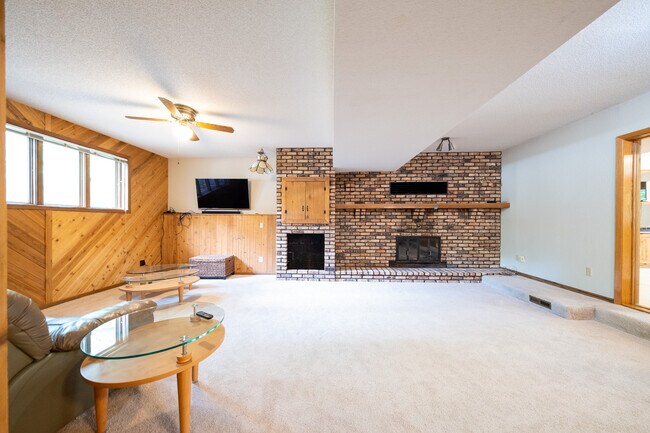 Building Photo - 3521 Widgeon Way