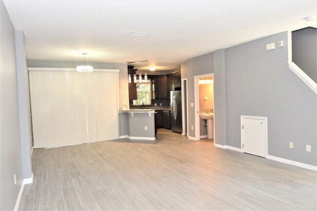 Building Photo - 11018 Black Swan Ct