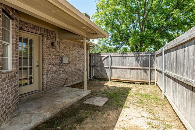 Building Photo - 1807 Park Pl