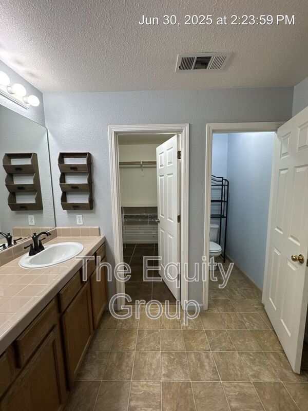 Building Photo - 3603 N Minden Ct