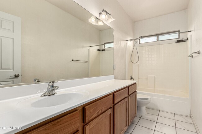 Building Photo - 16435 N 152nd Ln