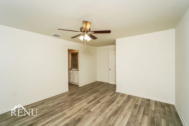 Building Photo - 2822 Citron Garden