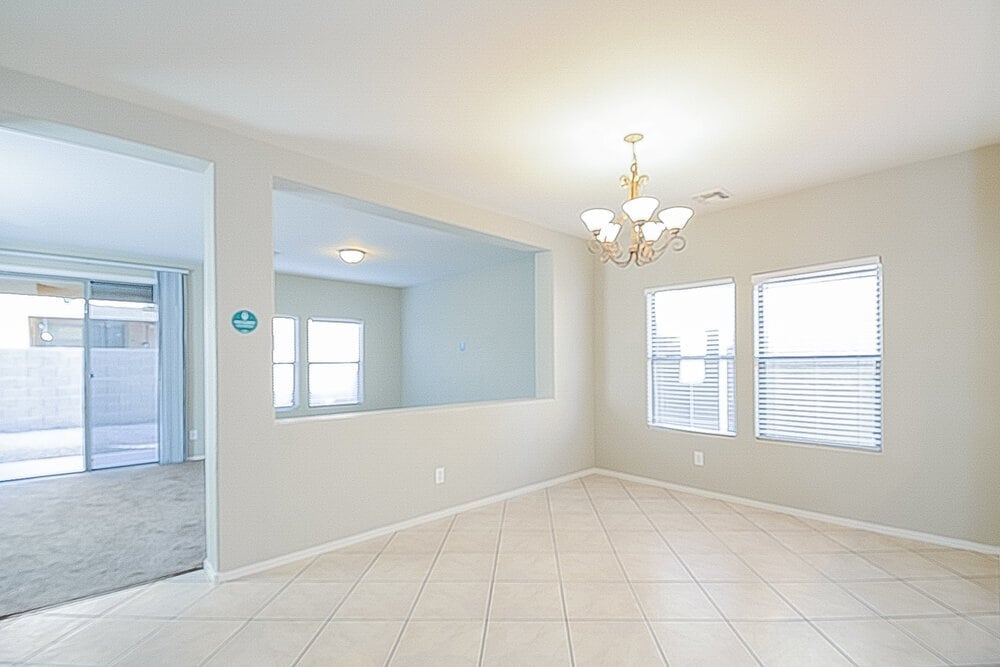 Building Photo - 8550 N 63rd Dr