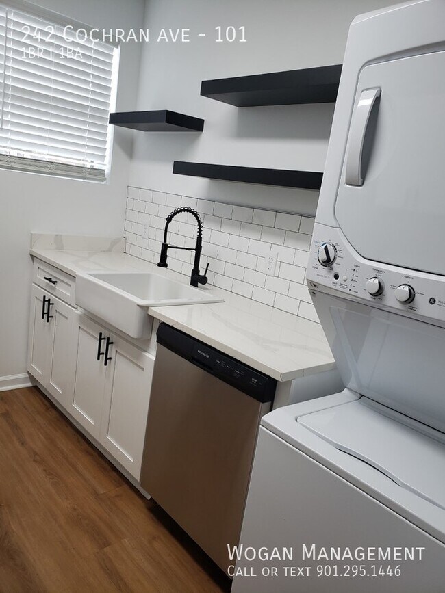 The Courtyard at Ironworks 242 Cochran Pl Memphis TN 38105