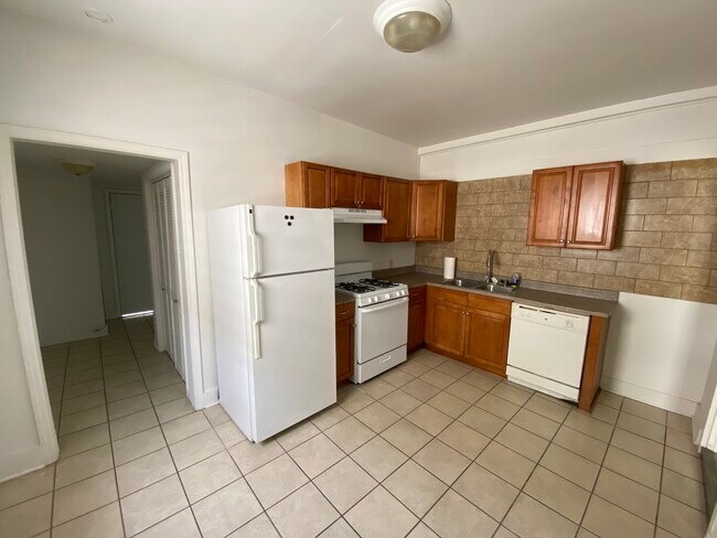 Building Photo - 7435 Garfield St