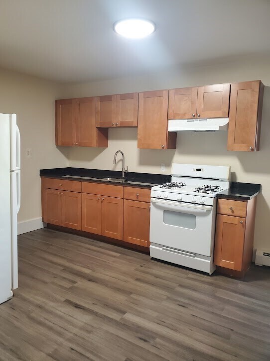 Building Photo - 9 Victory Rd