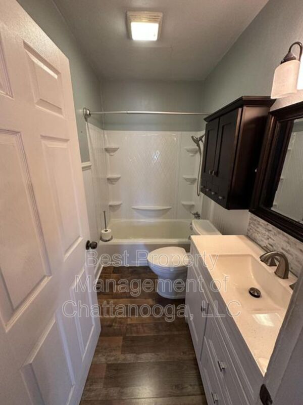Building Photo - 505 Carden Ave