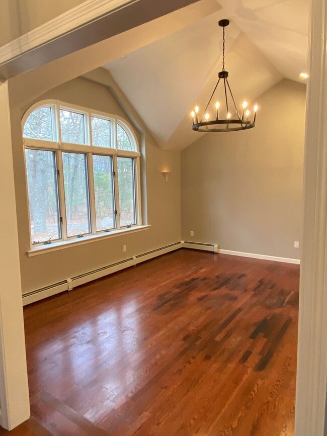 Building Photo - 42 Belfield Dr