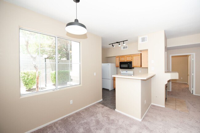 Building Photo - 9050 W Warm Springs Rd