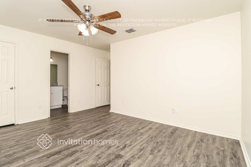 Building Photo - 1817 Diamond Lake Trail