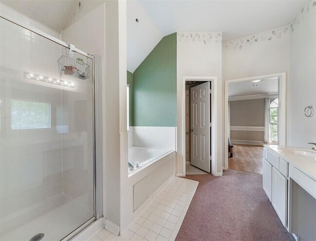 Building Photo - 25719 Bearborough Dr