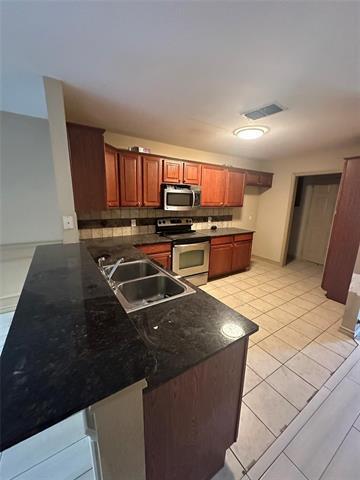 Building Photo - 3812 Vista Mar Dr